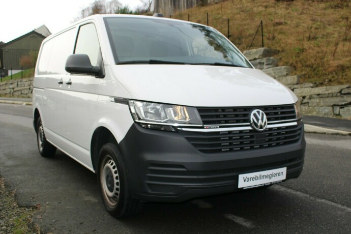 volkswagen-transporter-diesel-2021-big-0
