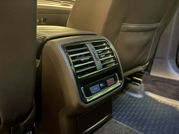 volkswagen-passat-bensin-2015-big-23