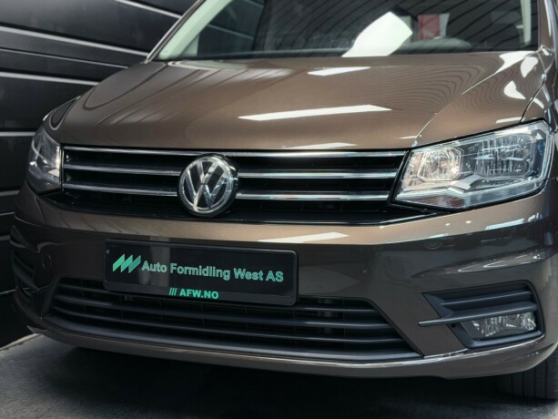 volkswagen-caddy-bensin-2017-big-4