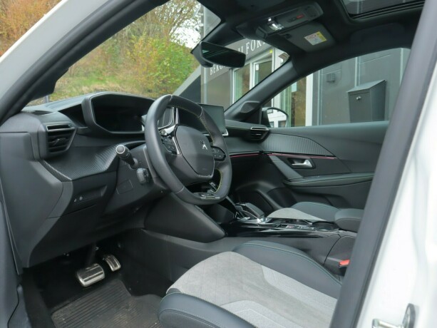 peugeot-208-elektrisitet-2021-big-7