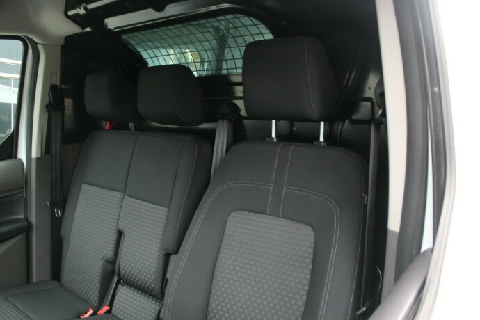ford-transit-connect-diesel-2019-big-8