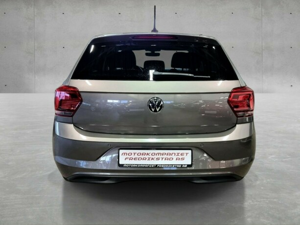 volkswagen-polo-bensin-2021-big-5