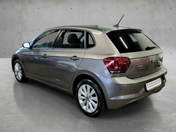 volkswagen-polo-bensin-2021-big-4