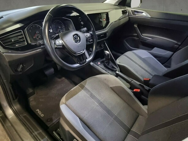 volkswagen-polo-bensin-2021-big-17