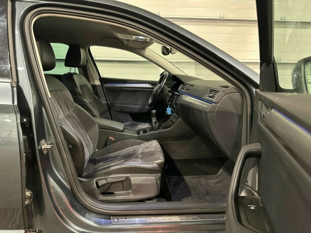 skoda-superb-bensin-2016-big-8