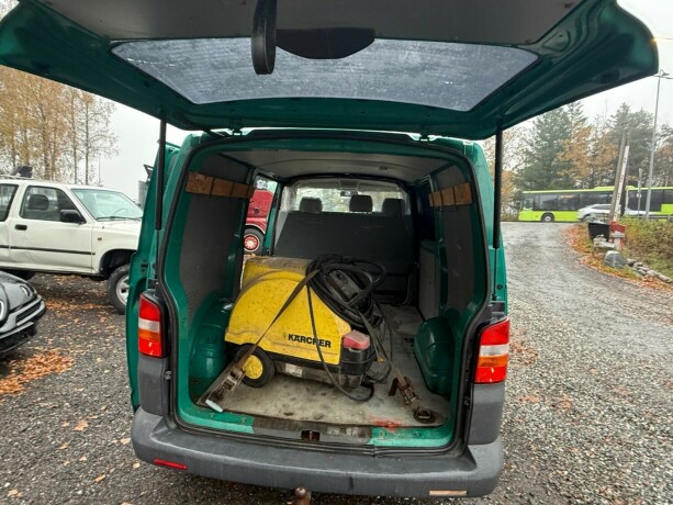 volkswagen-transporter-diesel-2007-big-17