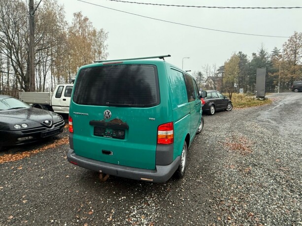 volkswagen-transporter-diesel-2007-big-6