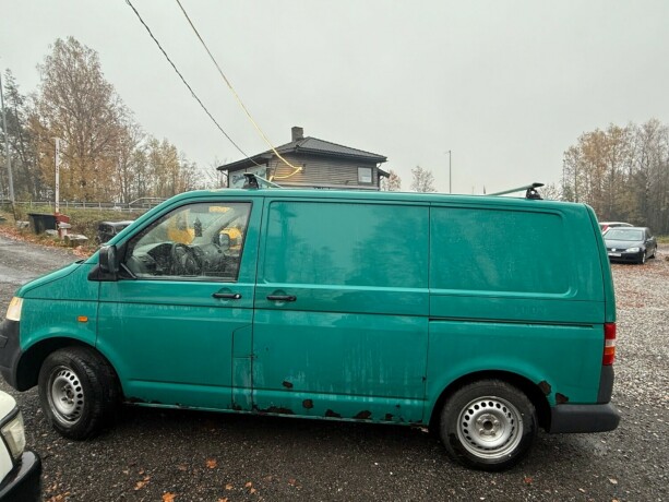 volkswagen-transporter-diesel-2007-big-3