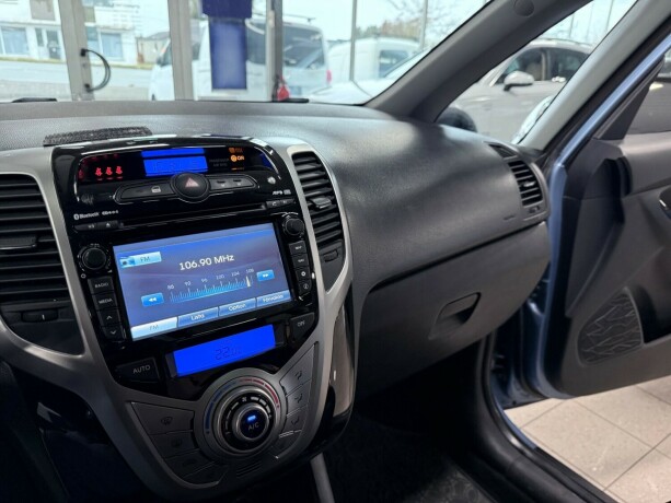 hyundai-ix20-bensin-2011-big-21