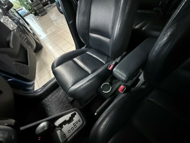 hyundai-ix20-bensin-2011-big-16