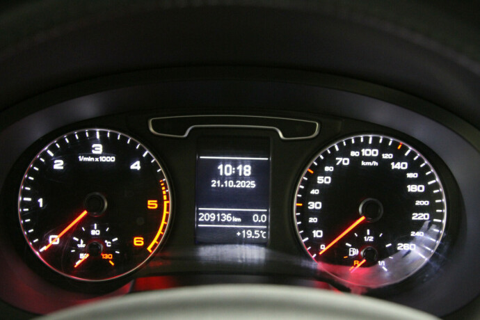 audi-q3-diesel-2013-big-12