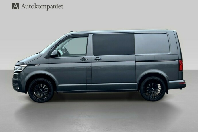 volkswagen-transporter-diesel-2021-big-1