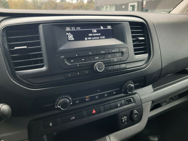toyota-proace-diesel-2017-big-26