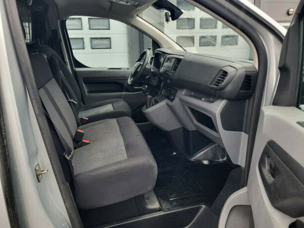 toyota-proace-diesel-2017-big-19