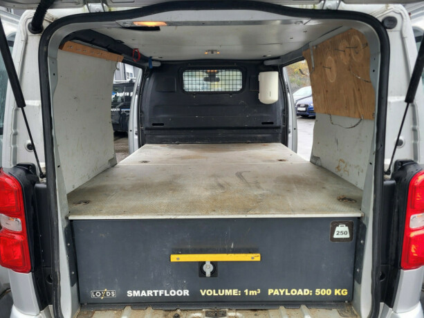 toyota-proace-diesel-2017-big-12