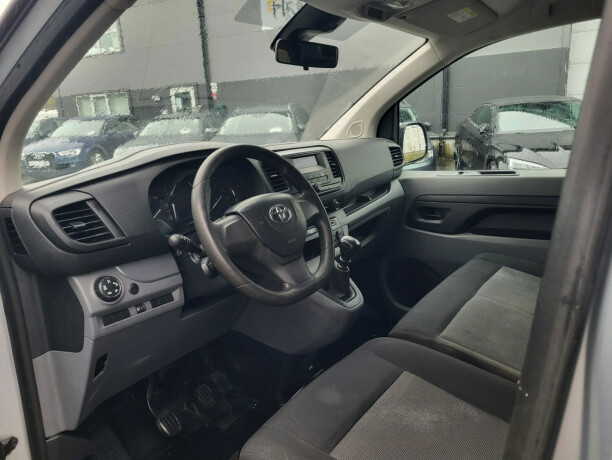 toyota-proace-diesel-2017-big-22