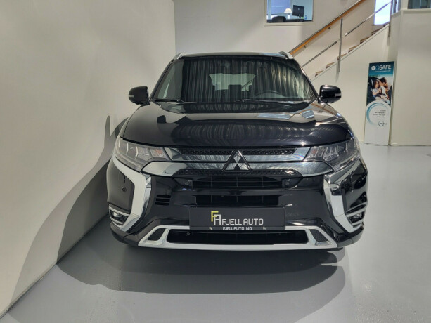 mitsubishi-outlander-elektrisitetbensin-2019-big-2