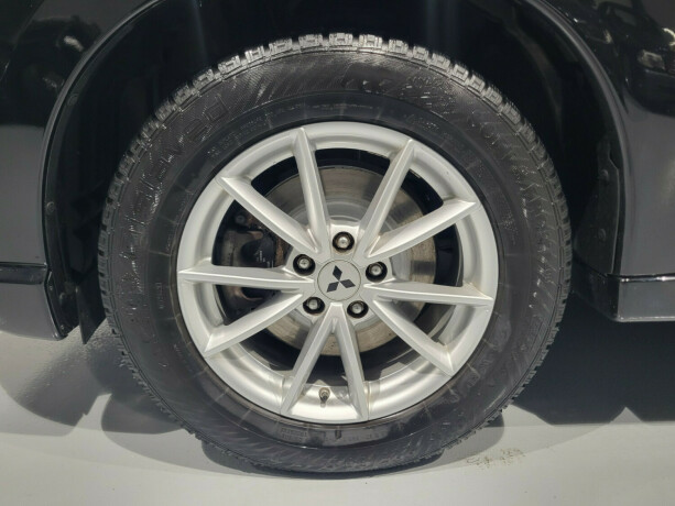 mitsubishi-outlander-elektrisitetbensin-2019-big-30