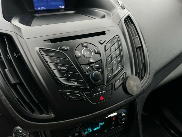 ford-kuga-diesel-2014-big-19