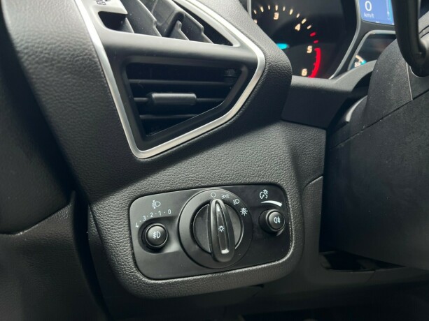 ford-kuga-diesel-2014-big-20