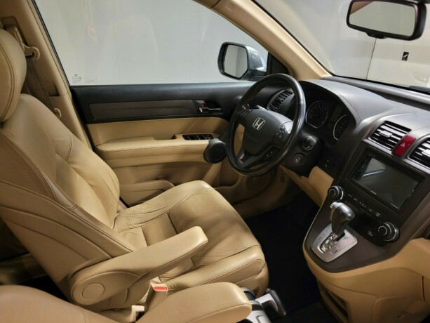 honda-cr-v-bensin-2011-big-13