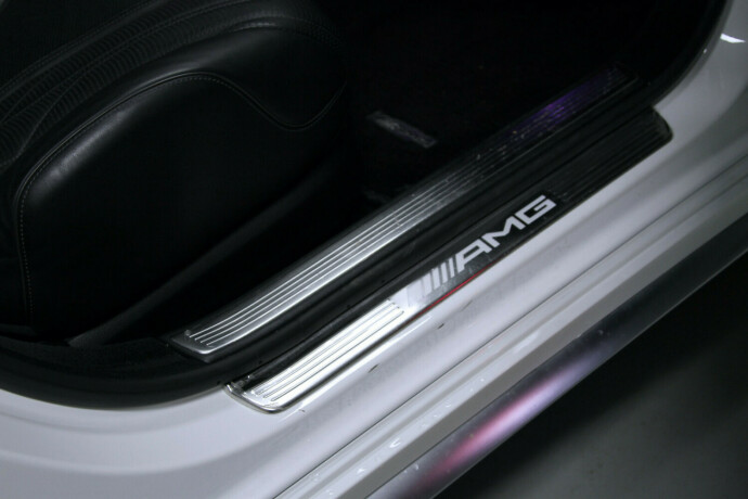 mercedes-benz-s-klasse-bensin-2015-big-9