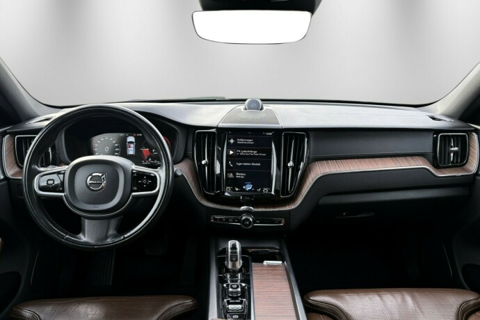 volvo-xc-60-elektrisitetbensin-2018-big-18