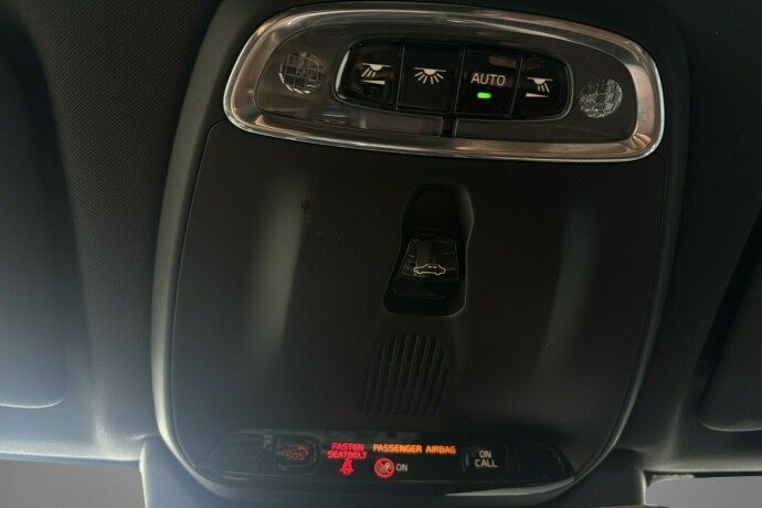 volvo-xc-60-elektrisitetbensin-2018-big-17