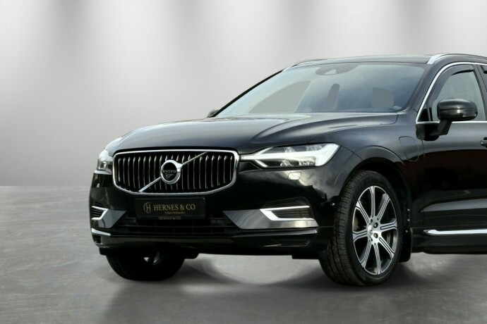 volvo-xc-60-elektrisitetbensin-2018-big-1