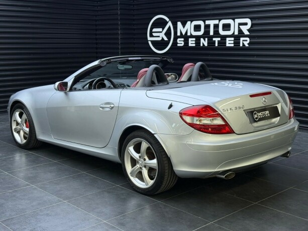 mercedes-benz-slk-bensin-2006-big-2