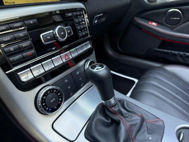 mercedes-benz-slk-bensin-2012-big-28