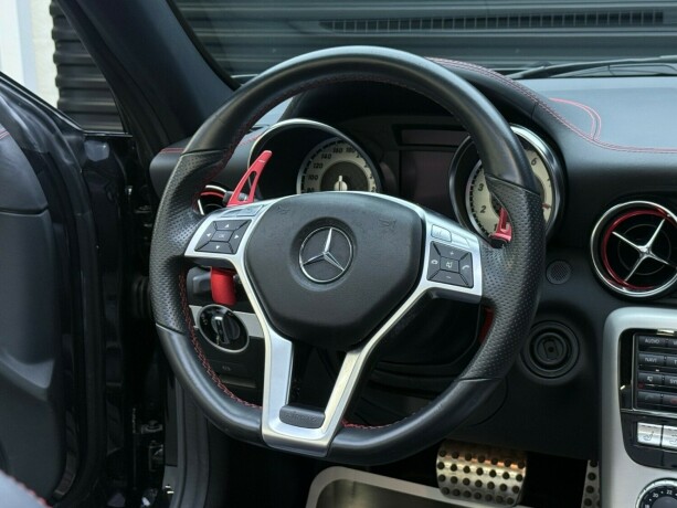 mercedes-benz-slk-bensin-2012-big-18