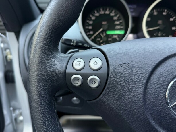 mercedes-benz-slk-bensin-2007-big-16
