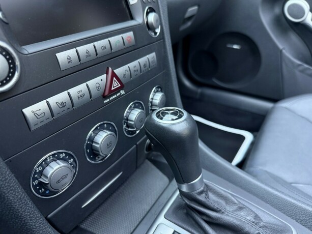 mercedes-benz-slk-bensin-2007-big-22