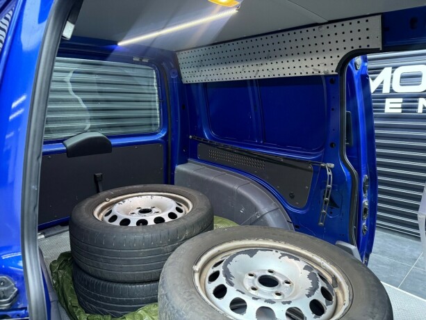 volkswagen-caddy-maxi-diesel-2015-big-24