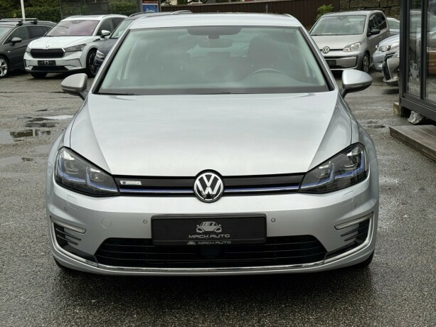 volkswagen-golf-elektrisitet-2020-big-1