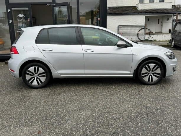 volkswagen-golf-elektrisitet-2020-big-5