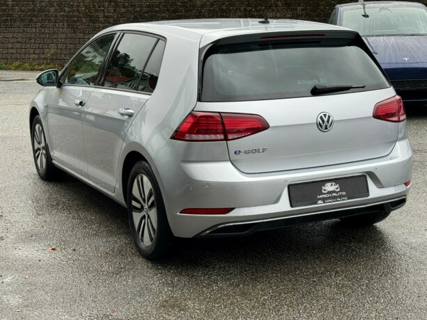 volkswagen-golf-elektrisitet-2020-big-3
