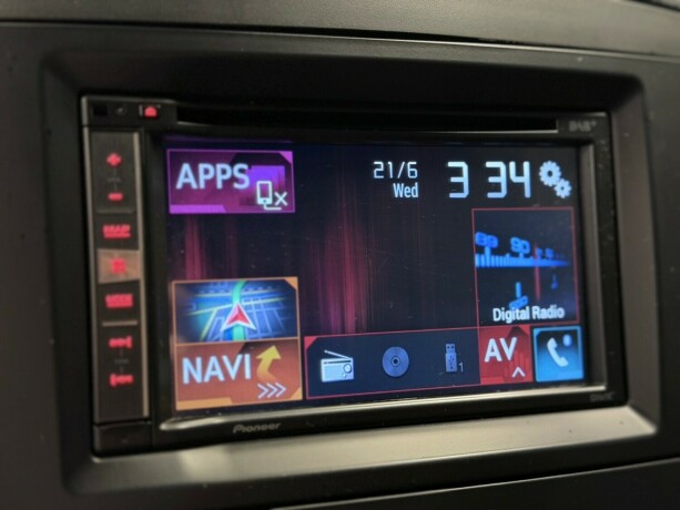 mercedes-benz-vito-diesel-2019-big-18