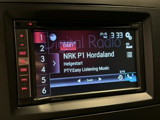 mercedes-benz-vito-diesel-2019-big-20