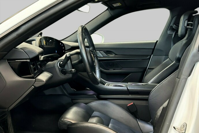 porsche-taycan-cross-turismo-elektrisitet-2022-big-6
