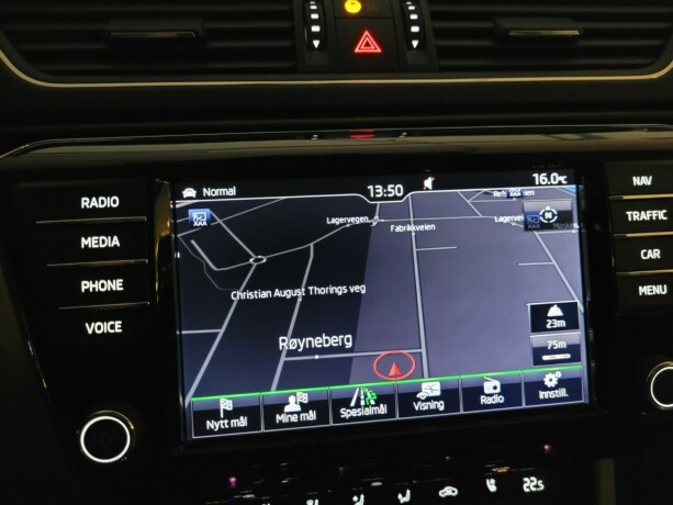 skoda-superb-diesel-2017-big-40