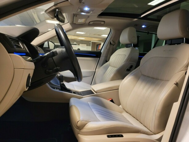 skoda-superb-diesel-2017-big-32