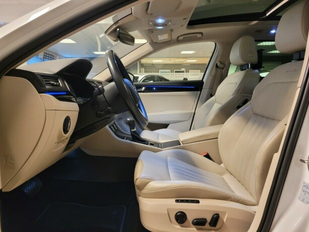 skoda-superb-diesel-2017-big-30