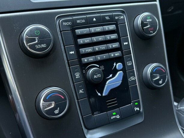 volvo-v60-diesel-2011-big-20