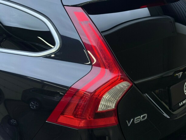 volvo-v60-diesel-2011-big-6