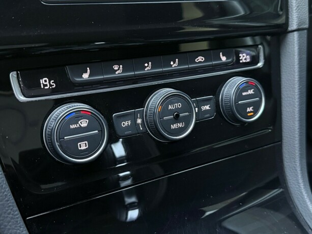 volkswagen-golf-bensin-2016-big-22