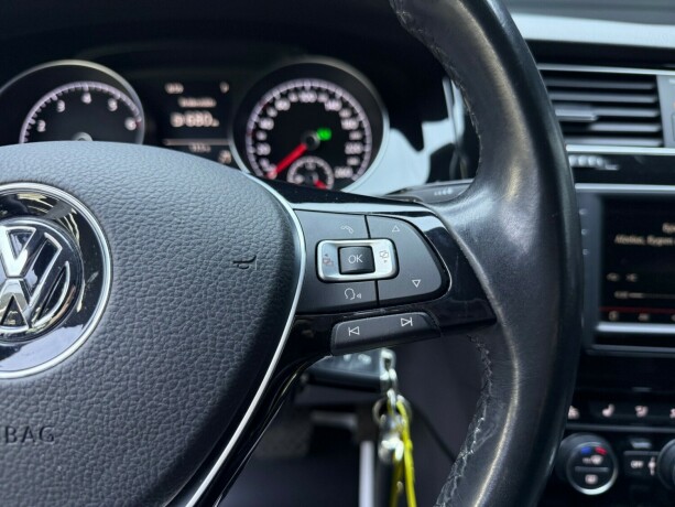 volkswagen-golf-bensin-2016-big-15
