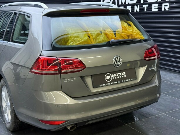 volkswagen-golf-bensin-2016-big-5