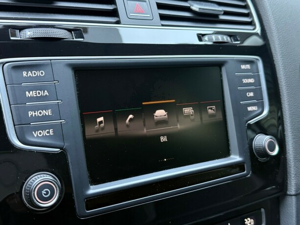 volkswagen-golf-bensin-2016-big-17